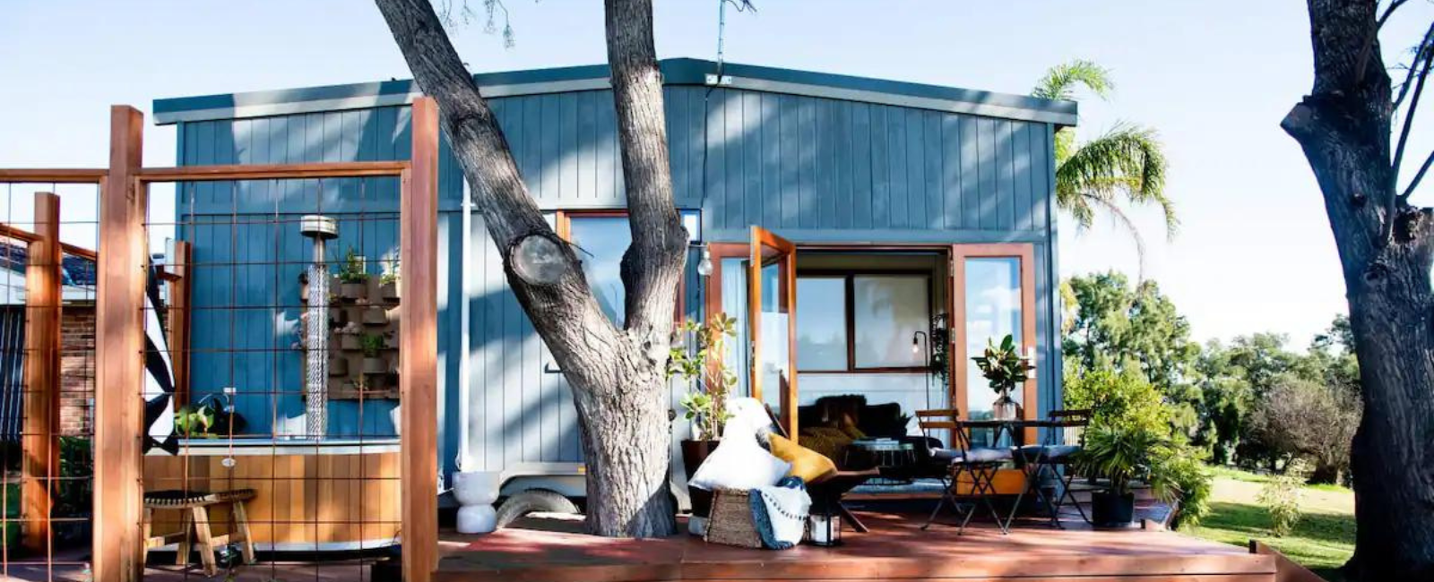 6Sixteen The Banks tiny house view of balcony and outside of house