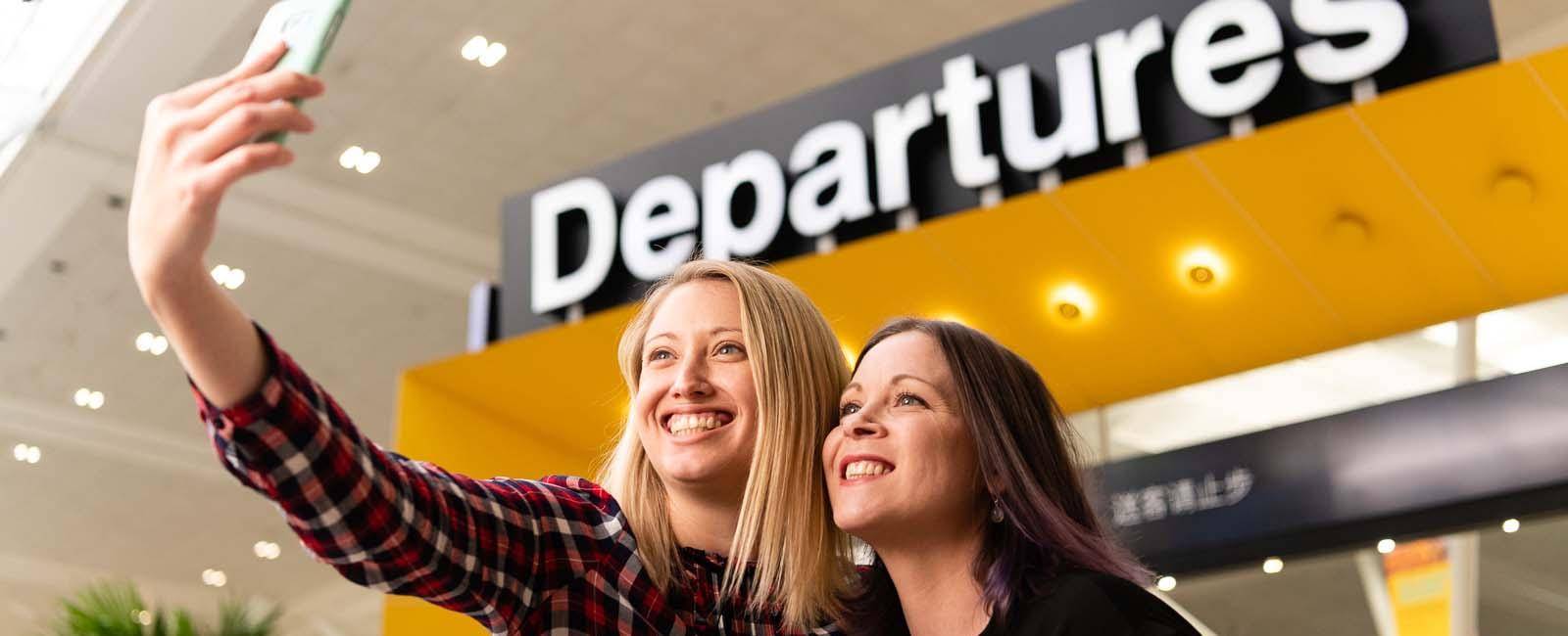 It's not a holiday if you didn't take a selfie in front of the departures gate at the International Terminal Brisbane?